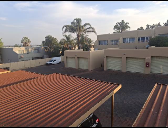 2 BEDROOM APARTMENT FOR SALE IN PRESIDENT PARK